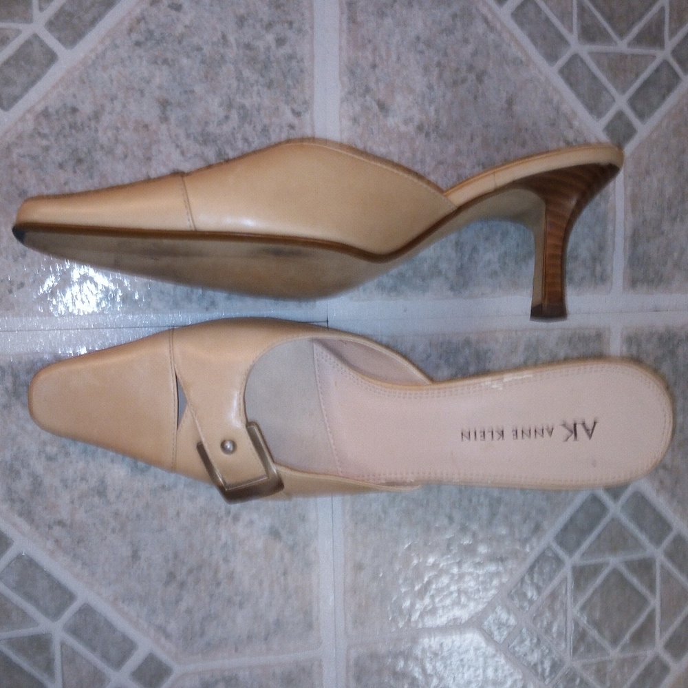 Anne Klein